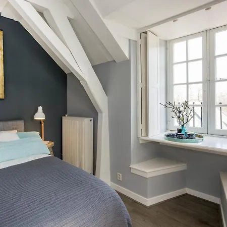 Slot Doddendael Szálloda Ewijk